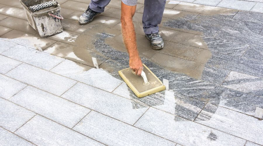 Professional gutter cleaning in Cranks, KY